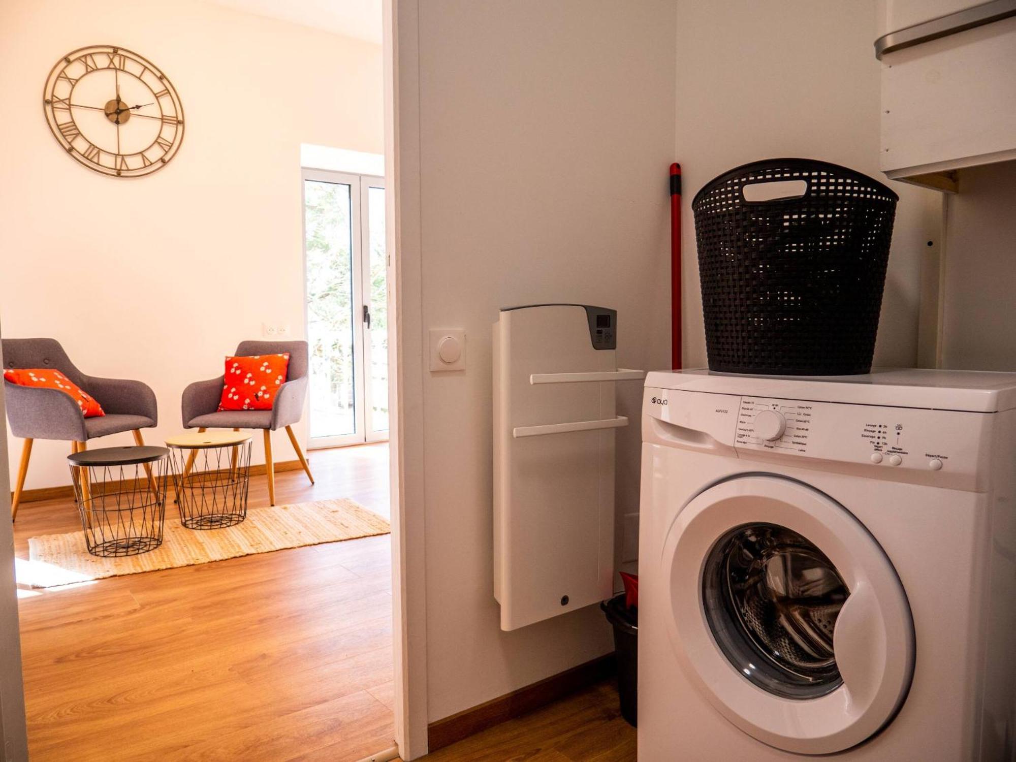Les Gites De Sylvie Ussat Habitación foto