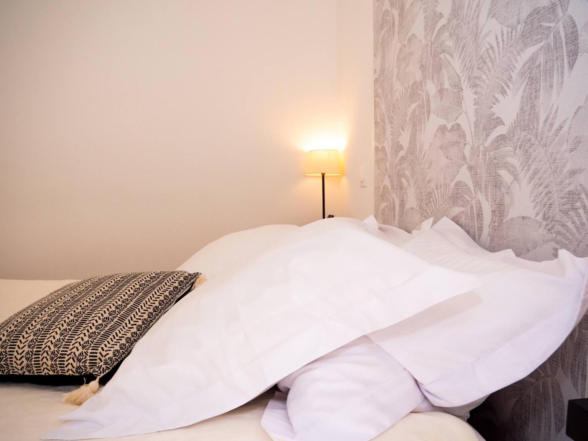Les Gites De Sylvie Ussat Habitación foto